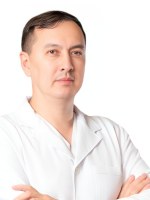 Фото врача: Насанкаев Сумьян Владимирович