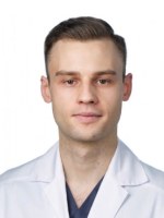Врач Лукашев Денис Дмитриевич