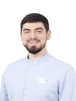 Врач Куряев Ислам Ильясович