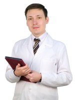 Врач Русяев Вячеслав Юрьевич