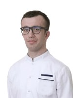 Врач Закураев Алим Хажмуридович