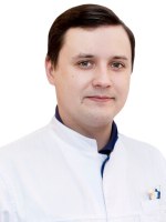 Врач Коваленко Денис Дмитриевич