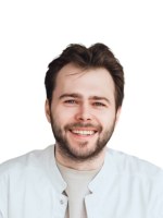 Врач Степанов Сергей Васильевич