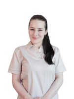 Врач Петрова Елена Максимовна