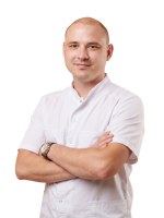 Врач Кучеров Александр Сергеевич