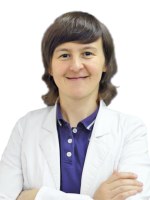 Врач Каракаева Эльза