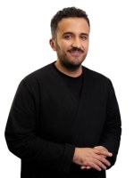 Врач Бегизов Тимур Робертович