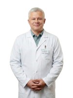 Врач Кулаков Алексей Александрович