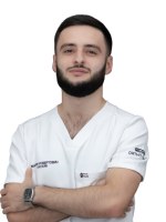Врач Хатаян Максим Робертович