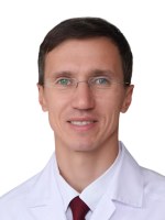 Врач Маслов Дмитрий Алексеевич