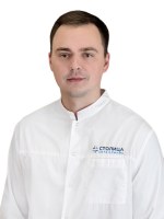 Врач Жданов Максим Александрович