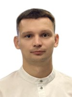 Врач Литвиненко Роман Андреевич