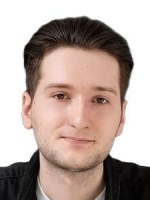 Врач Шугуров Илья Сергеевич