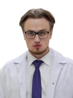 Врач Ведерников Андрей Андреевич