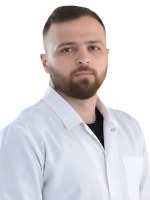 Врач Кусов Казбек Олегович