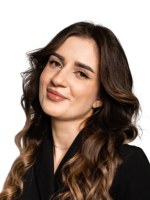 Врач Гусейнова Карина Мурадовна
