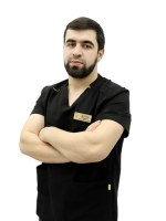 Врач Рабаданов Арсен Залибегович