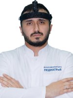Врач Зейниев Заур Исмаилович
