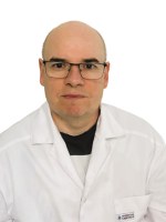 Врач Сарсекенов Тимур Валерьянович