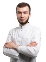 Врач Ульбашев Амиран Юсуфович