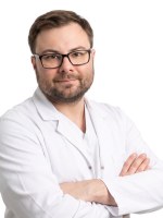 Врач Чмелев Артём Сергеевич
