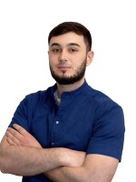 Врач Умаров Адам Юнусович