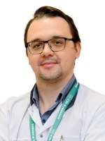 Врач Кадильников Кирилл Борисович