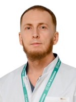 Врач Усеинов Рустем Куртутерович