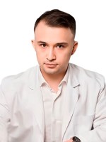 Врач Семенов Никита Александрович