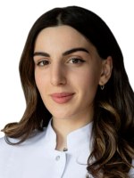 Врач Сурова Элина Эрнестовна