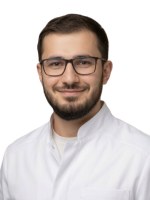Врач Курбанов Амирхан Измирович