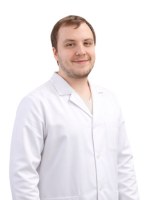Врач Милов Филипп Александрович