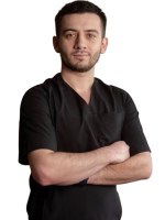 Врач Дудуев Аслан Анзорович