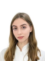 Врач Зеленова Алина Андреевна