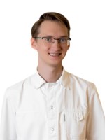 Врач Путинцев Максим Юрьевич