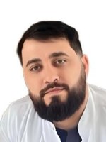 Врач Юсуфов Эмин Элюллаевич