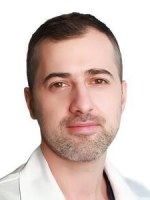 Врач Лазарев Виктор Юрьевич