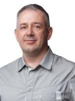 Врач Лусников Андрей Сергеевич