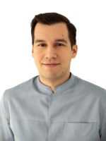 Врач Шишков Антон Павлович