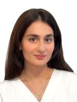 Врач Поладова Элнара Вагифовна