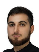 Врач Егиян Андрей Давидович