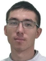Врач Ихсанов Айдар Ирекович