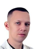 Врач Абдуллин Ильназ Ильясович