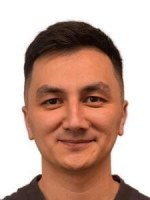 Врач Кахраманов Абдурахим