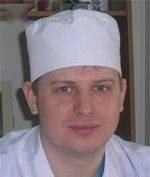 Врач Яцинов Максим Викторович