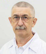 Врач Ишмухаметов Петр Аликович