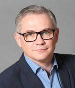 Врач Николаев Денис Александрович