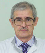 Врач Сухинин Владимир Иванович